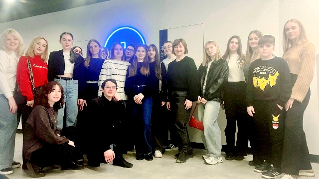  Екскурсія на ТV4 виявилася надзвичайно корисною й мотивувальною. 